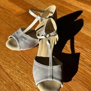 Elegant Silver Silk Capezio baby-heel shoes